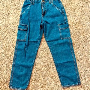 Universal Thread Boyfriend Cargo Jeans